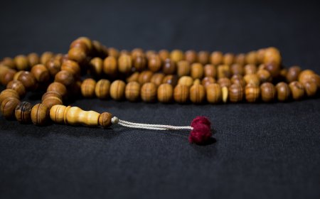 Bisnis Online Halal: Cara Cuan di Era Digital bagi Anak Muda