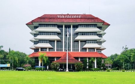 Daftar Universitas & Perguruan Tinggi di Jogja dengan UKT Terendah