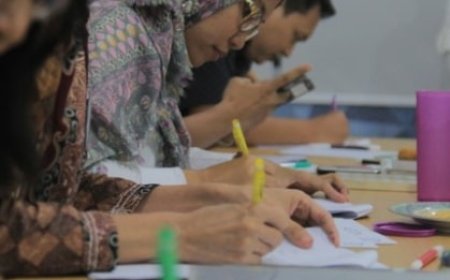 Perbedaan Pro dan Kontra dalam Struktur Teks Diskusi