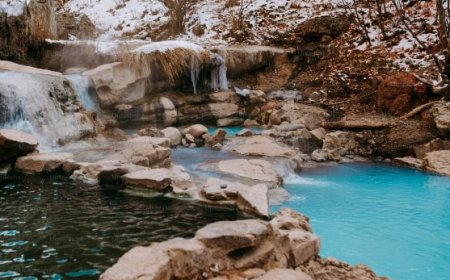 Curug Cipanas Nagrak: Pesona Air Terjun dan Kolam Air Panas