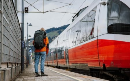 Perbedaan Ekonomi CA dan CB pada Kereta Api Jarak Jauh