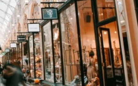 Perbandingan Plaza Senayan dan Senayan City yang Menarik Bagi Pengunjung Jakarta