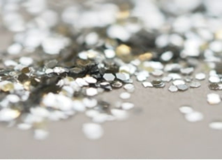 Warna Silver Cocok dengan Warna Apa? 10 Inspirasi Stylish