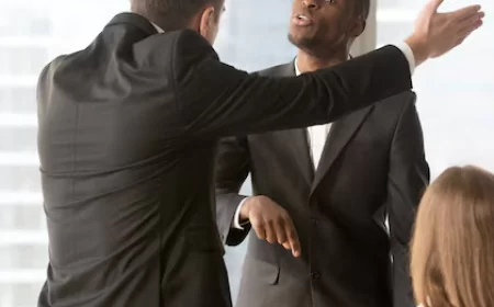 Apa Arti Diam Saat Hadapi Konflik? Ini Penjelasan Psikologinya