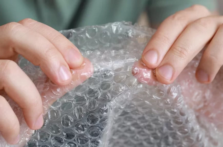 Jangan Buru-Buru Pecahkan Bubble Wrap